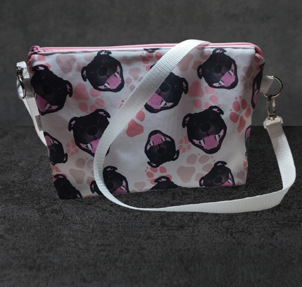 kabelka přes rameno