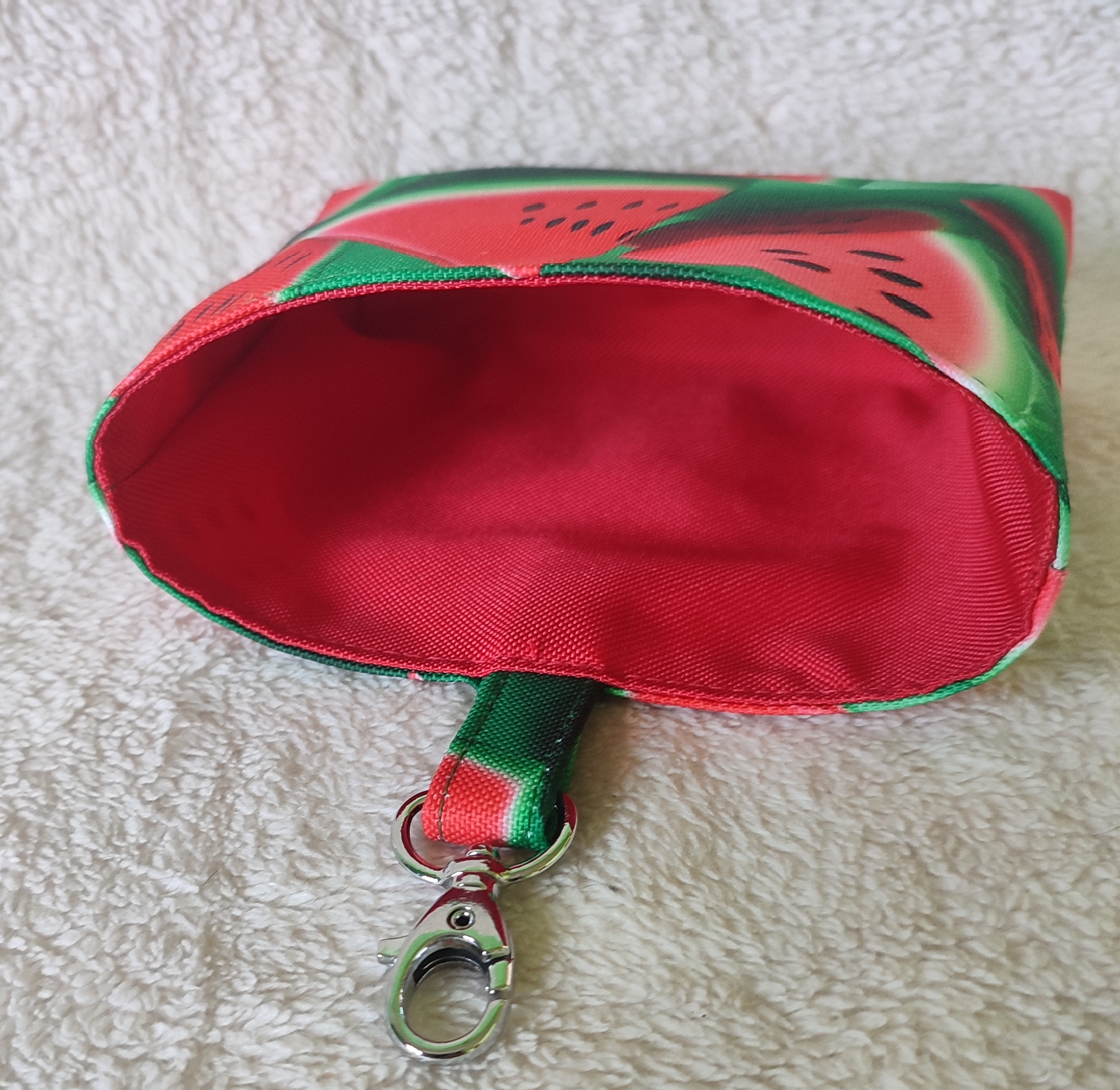 malý pamlskovník na karabinku